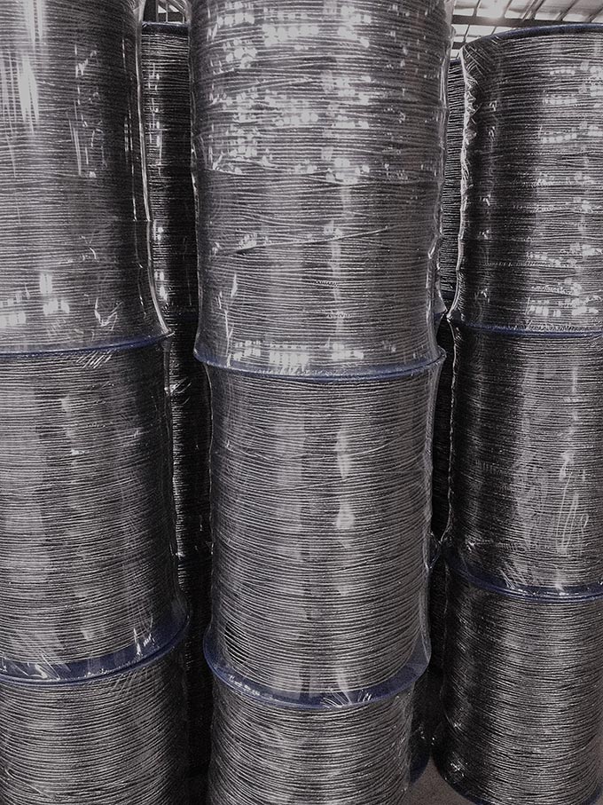 GRAPHITE YARN WITH GLASS FIBER+3 NONS INCONEL WIRE